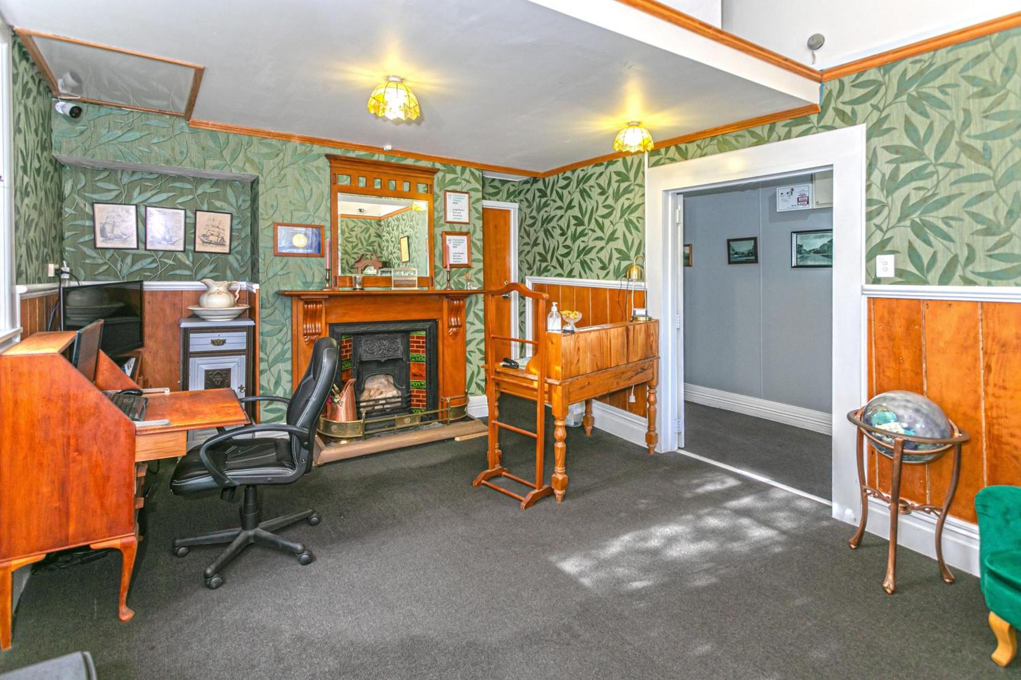 Lady Bowen Bed & Breakfast Темза Екстер'єр фото