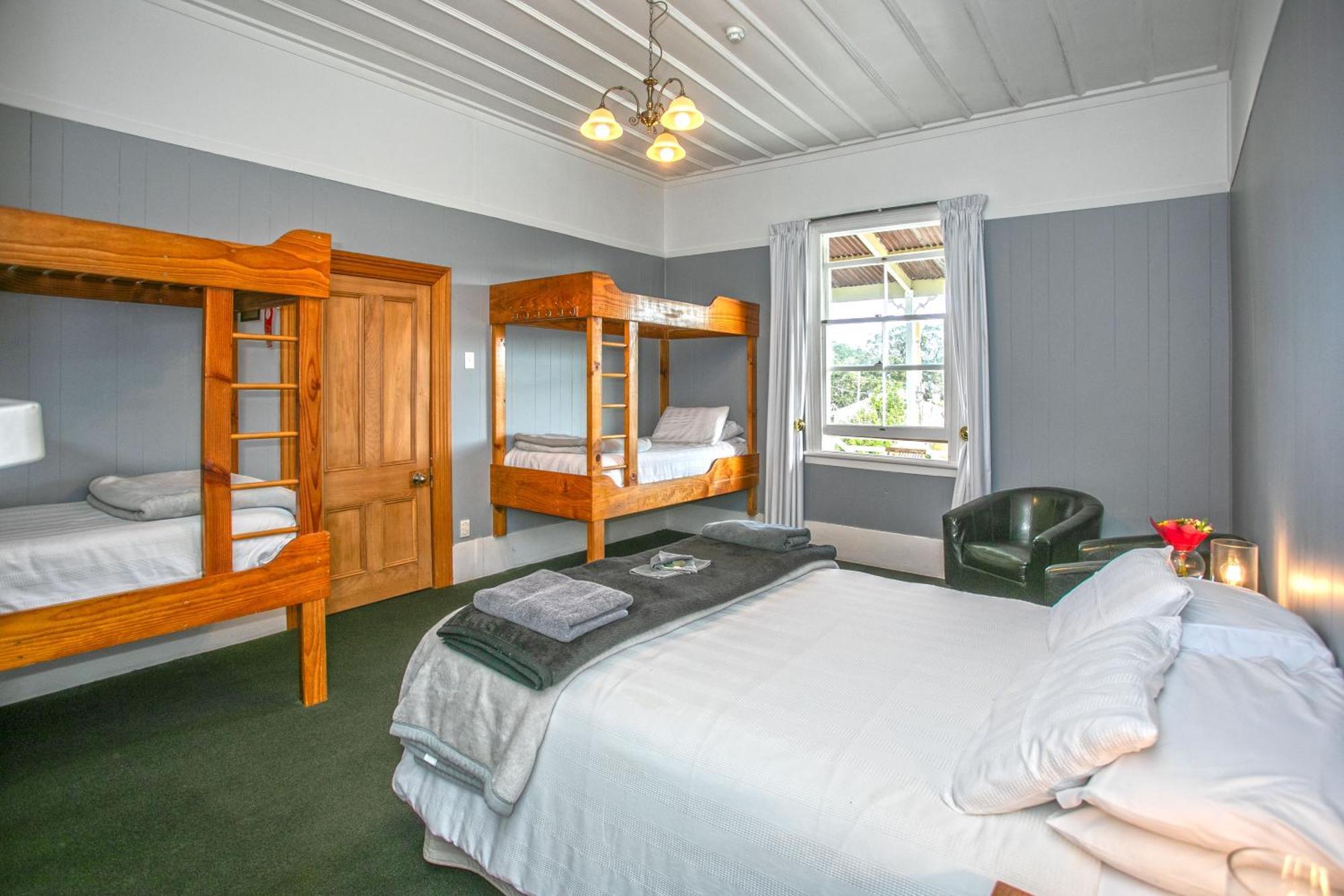 Lady Bowen Bed & Breakfast Темза Екстер'єр фото